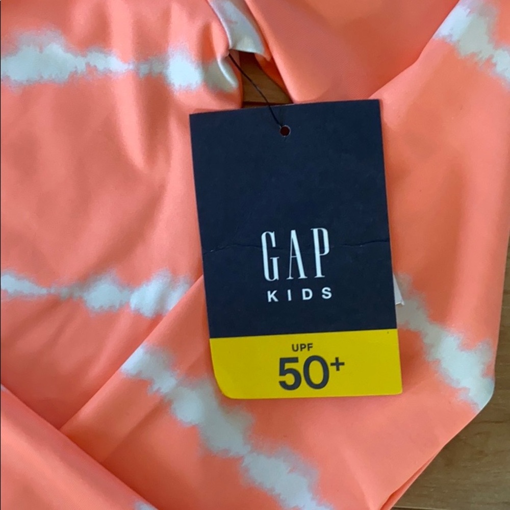 Gap Kids Tie-Dye Zip Rash Guard One-Piece - Picture 11 of 15